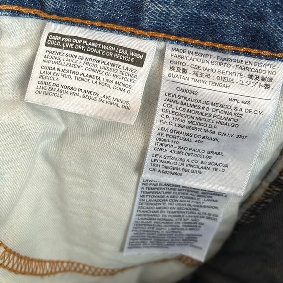 Levi’s 505 Cutoff Jean Bermuda length Shorts Dark Blue 30 - Picture 2 of 9